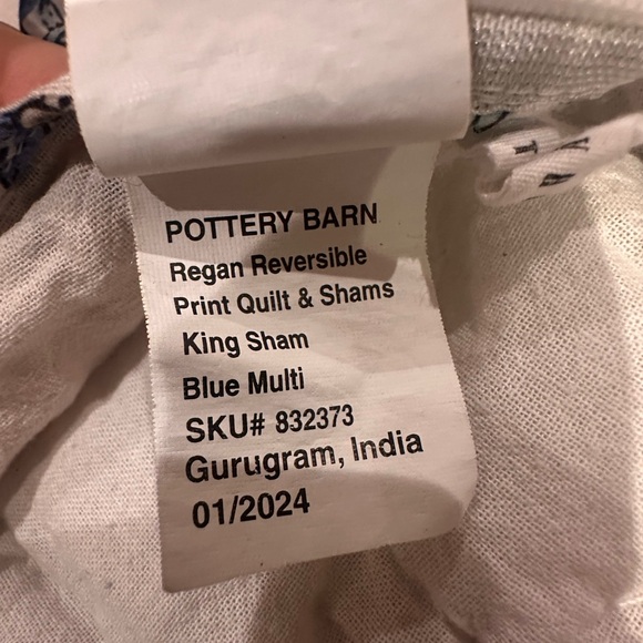 Pair Pottery Barn king shams - Picture 4 of 11